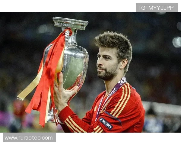 足球明星肩膀魅力大揭秘精彩图片集锦展现运动员风采