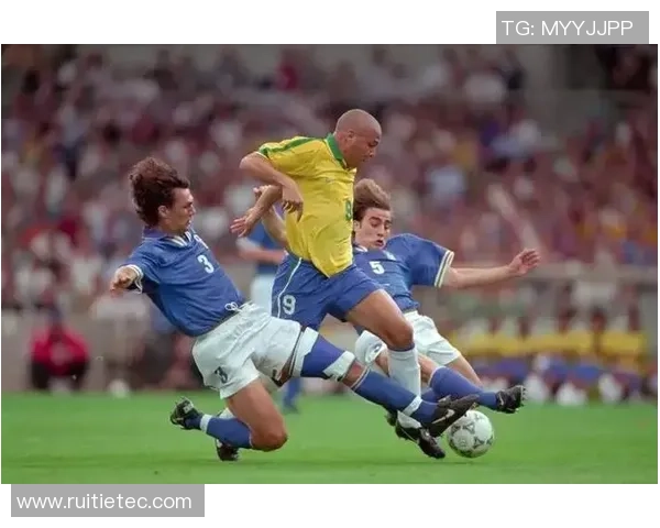 我心中的足球明星特效与他们的精彩瞬间