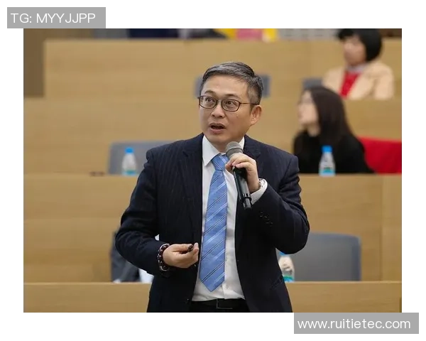 武汉羽毛球队转型之路的挑战与机遇全景分析