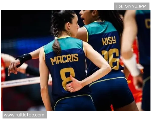 赛后分析:重庆排球队与广州排球队的默契配合与战术探讨 赛后分析:重庆排球队与广州排球队的默契配合与战术探讨