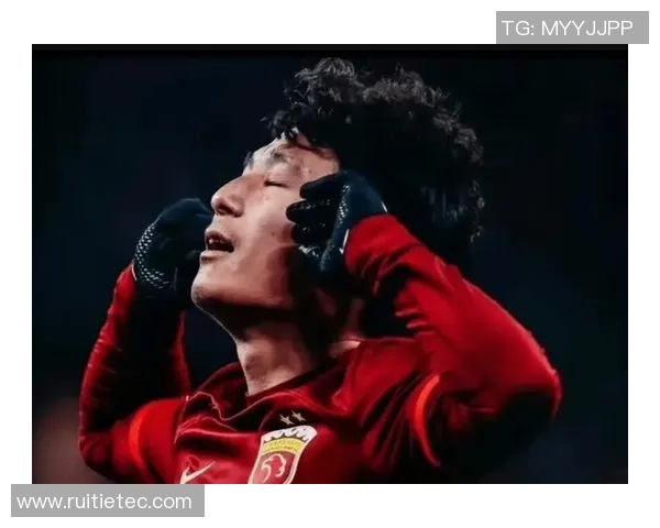 足球明星武磊解说精彩瞬间带你领略绿茵场上的激情与魅力